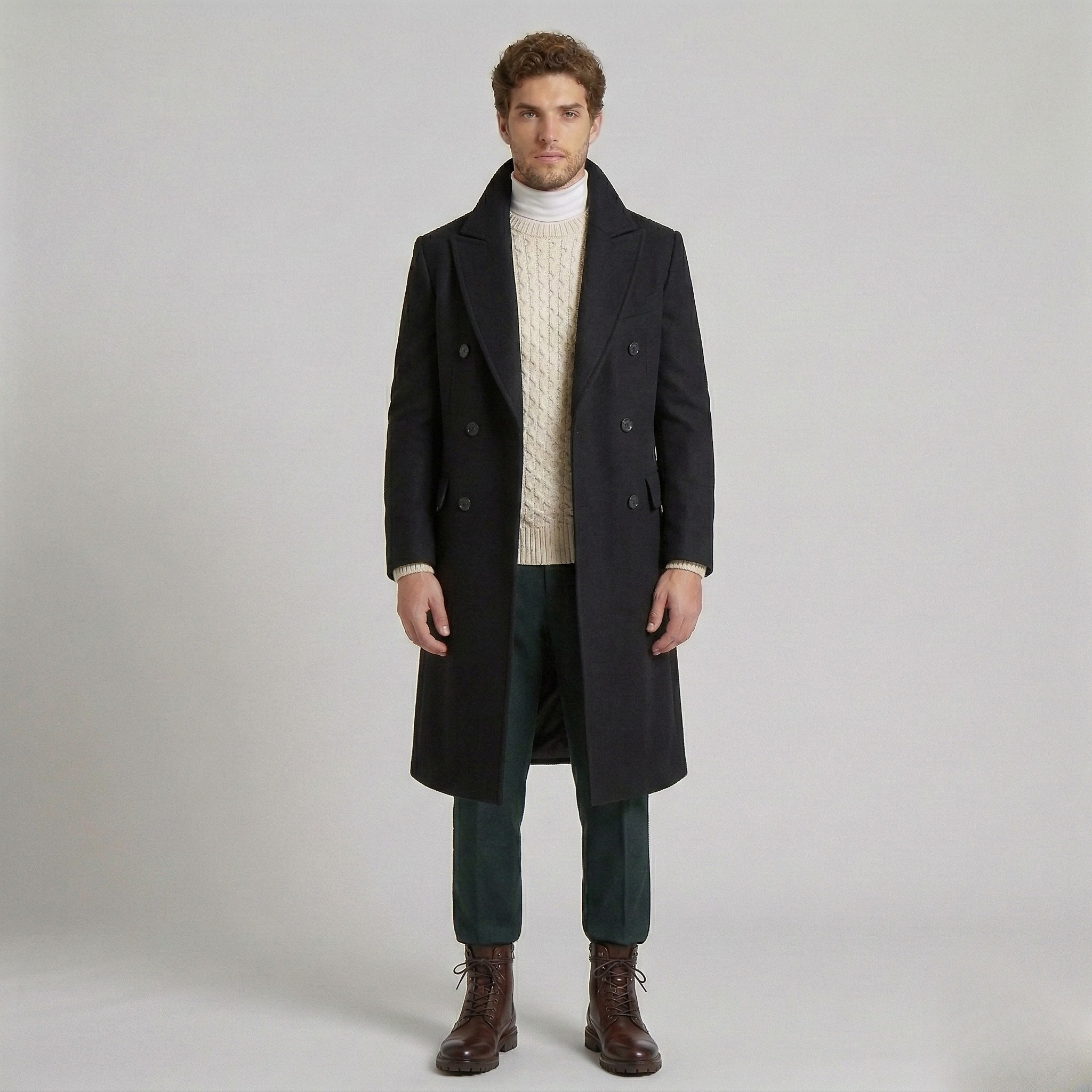 Dobbeltradet uldfrakke