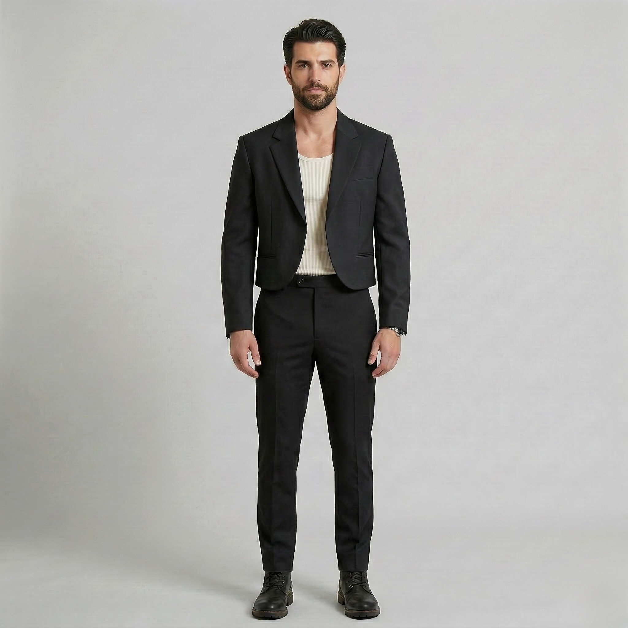 Kort, moderne skræddersyet blazer